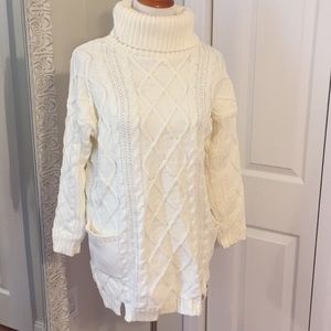 Oversized turtleneck Cream Sweater